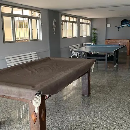 Lindo Apartamento Pe Na Areia Canto Do Forte Solemar Exterior photo
