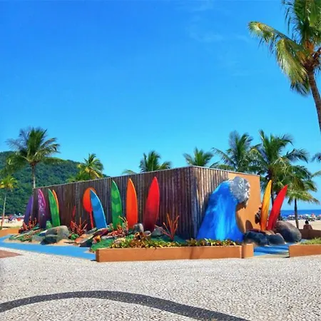 Lindo Apartamento Pe Na Areia Canto Do Forte Solemar Exterior photo