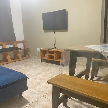 Lindo Apartamento Pe Na Areia Canto Do Forte Solemar Exterior photo